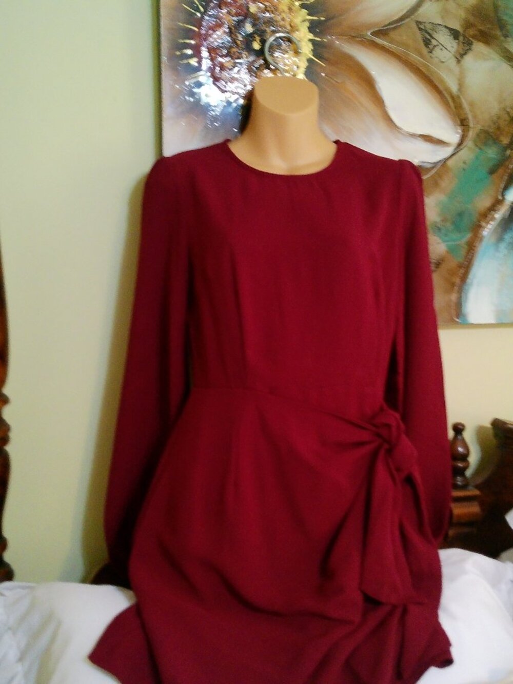 LULUS SIZE SMALL BEAUTIFUL WINE COLORED DRESS GOOD CONDITION